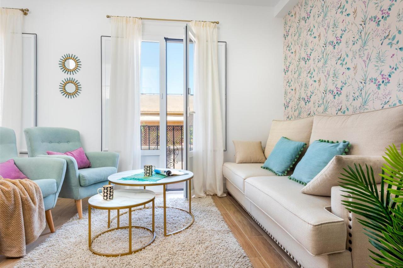Genteel Home Juan Rabadan เซบีญา ภายนอก รูปภาพ