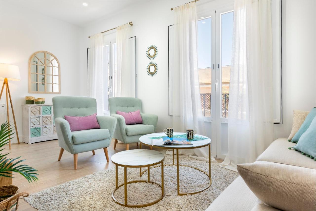 Genteel Home Juan Rabadan เซบีญา ภายนอก รูปภาพ