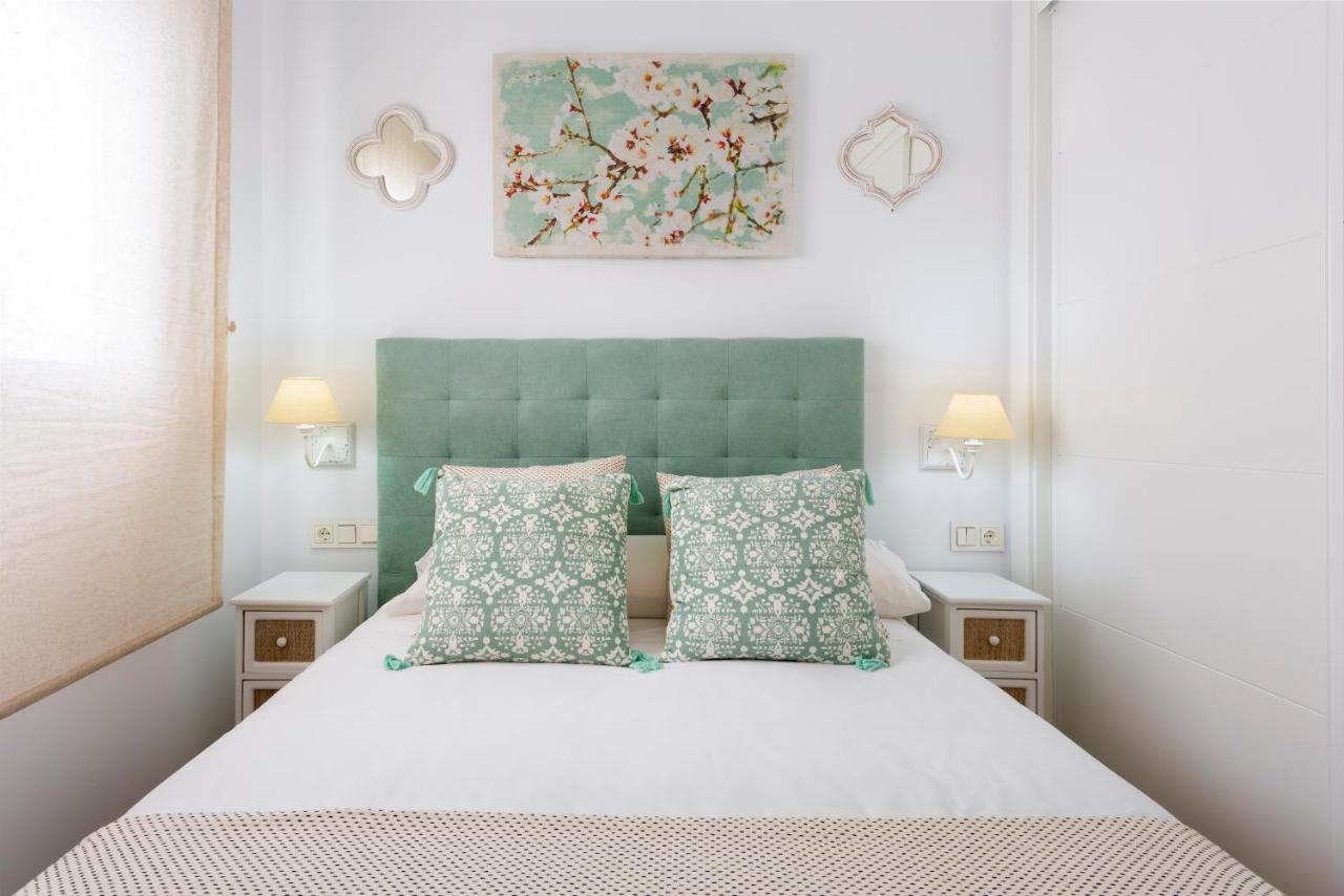 Genteel Home Juan Rabadan เซบีญา ภายนอก รูปภาพ